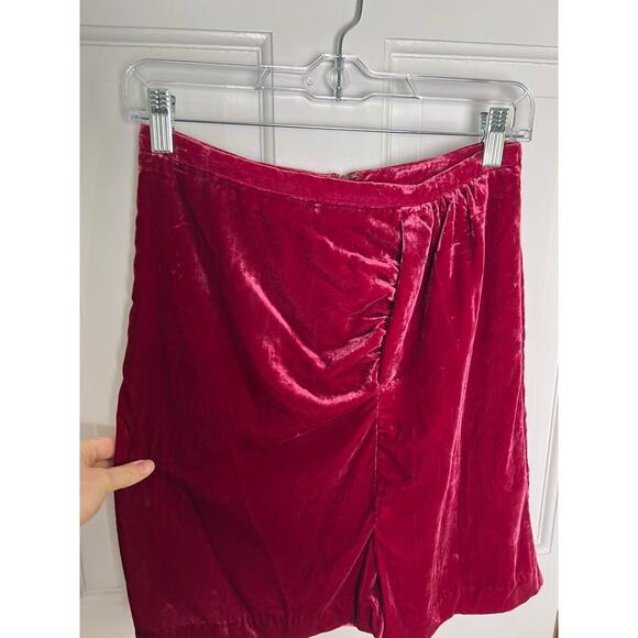 Anthropologie Women's 2 Skirt Monte Velvet Mini Raspberry Red Slit Knee Length - Picture 5 of 10